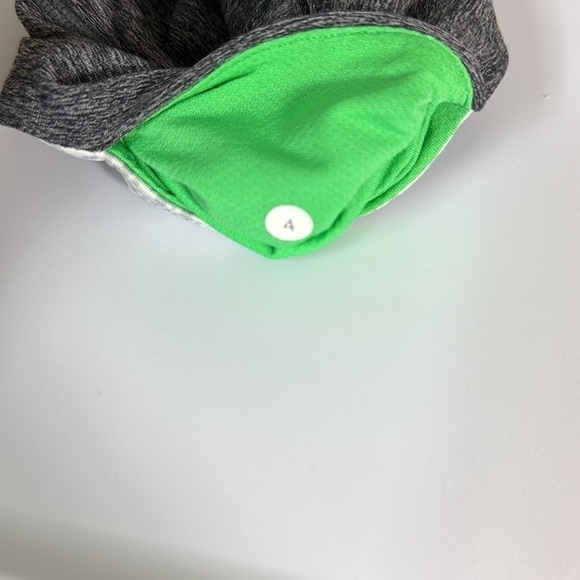 Lululemon Light Speed Tight Grey Size 4 - Picture 8 of 10